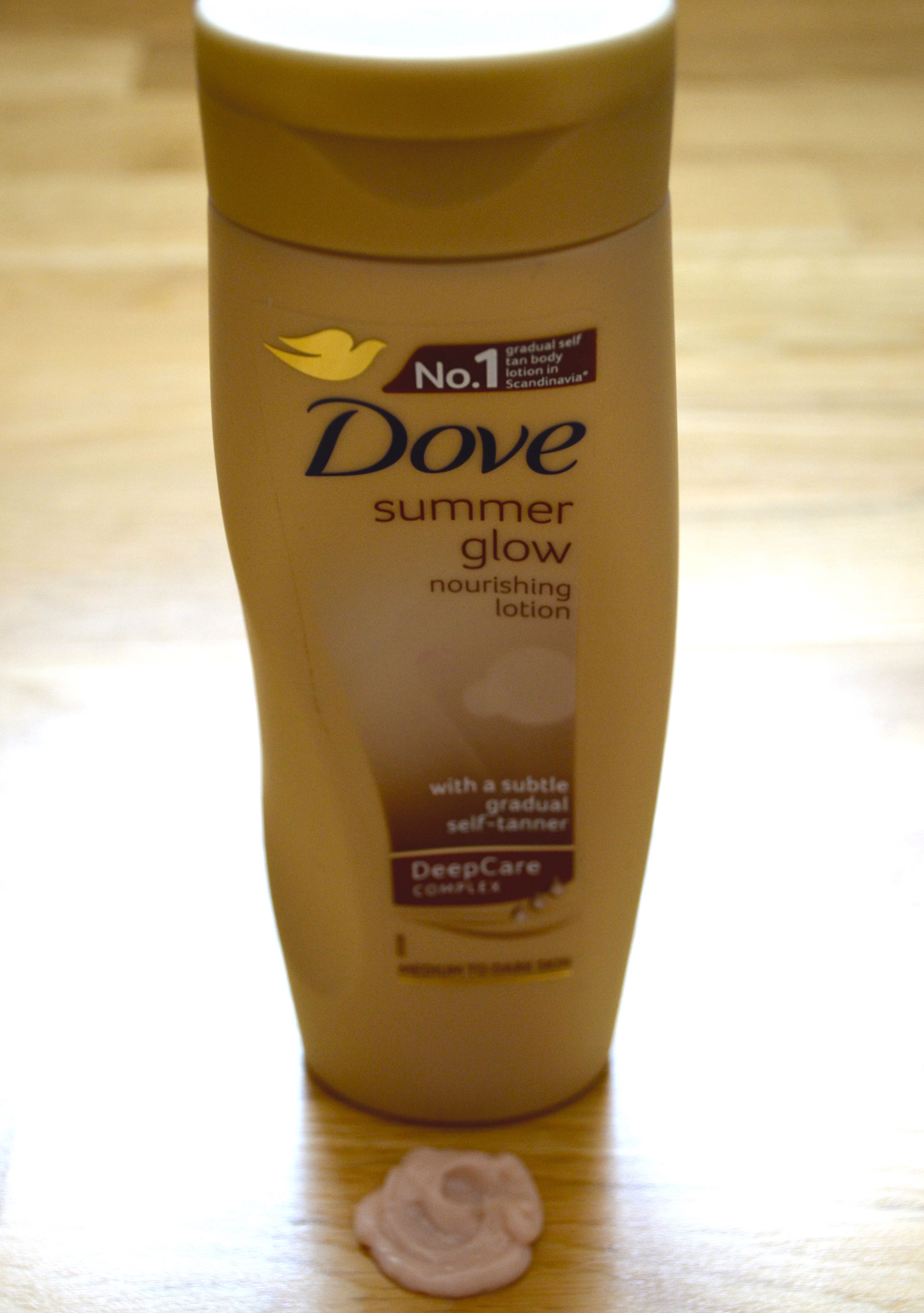 Dove summer glow - Beauty Finds for the summer at www.laughlovekiss.com