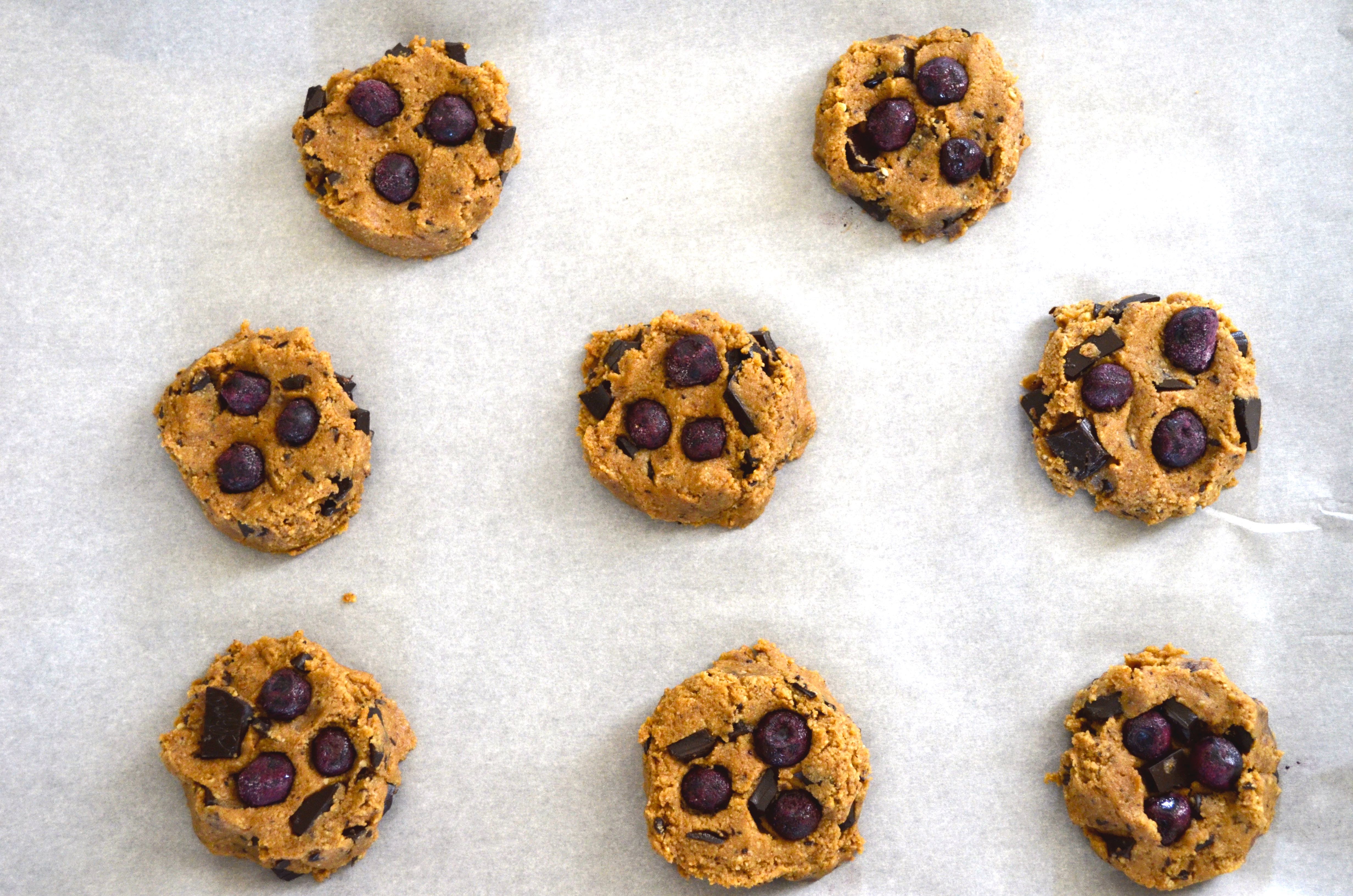 Healthy Chocolate Blueberry Cookies